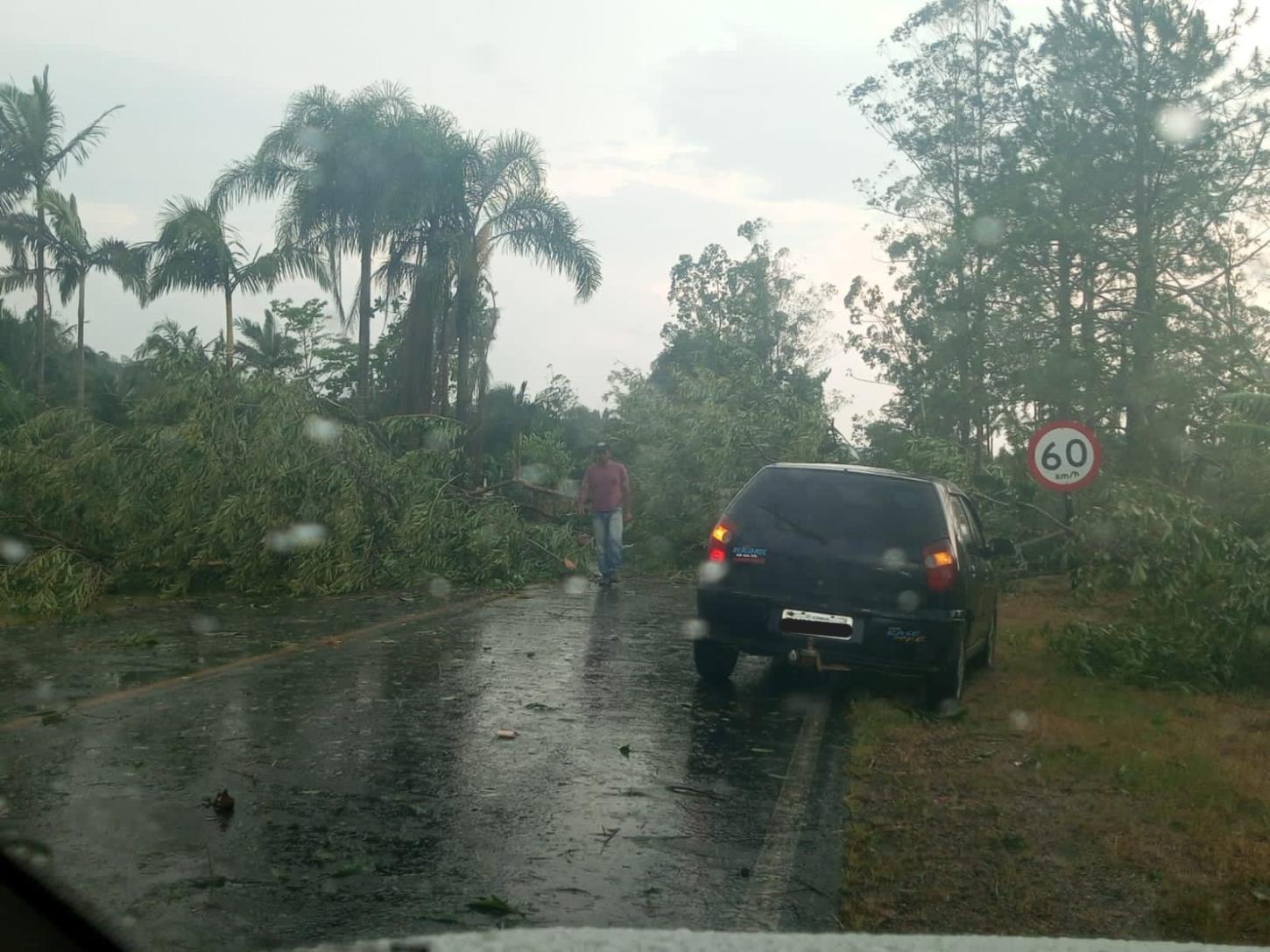 Temporal atinge a região do Vale do Ribeira