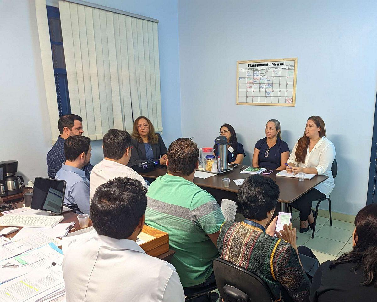 CONSAÚDE oficializa Unidade Sentinela para Síndrome Gripal no HRLB