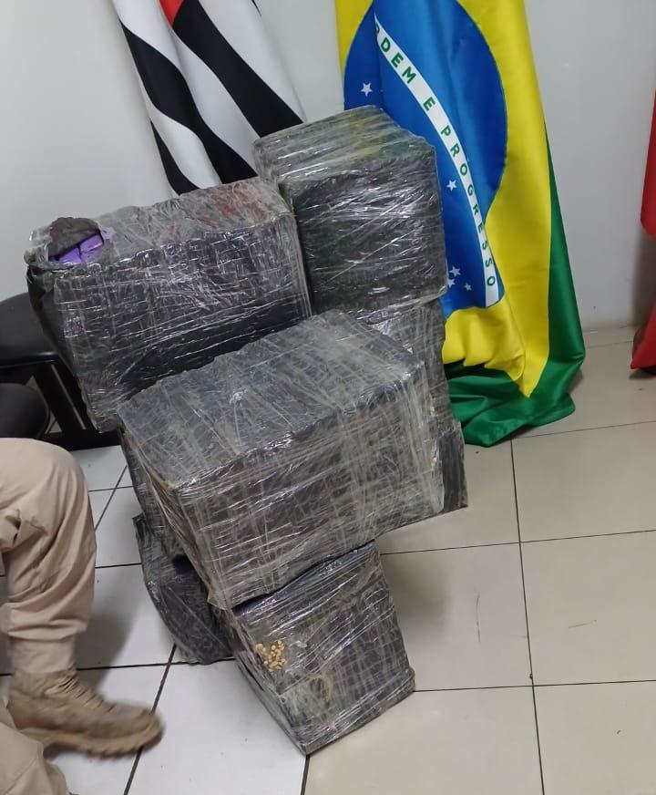 PRF apreende 200 quilos de maconha em abordagem na Rodovia Régis Bittencourt