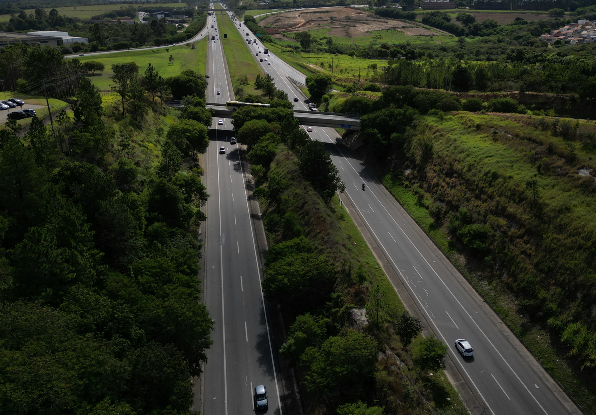 Operações especiais garantem fluidez e segurança nas rodovias paulistas durante o feriado