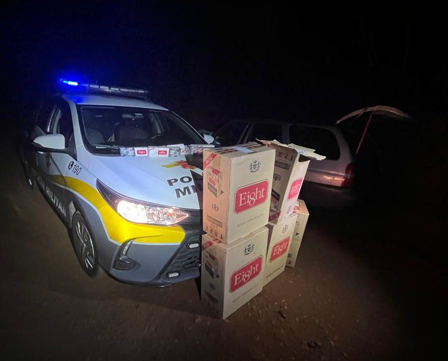 PM Rodoviária apreende caixas com maços de cigarros sem documentação fiscal na SP-139