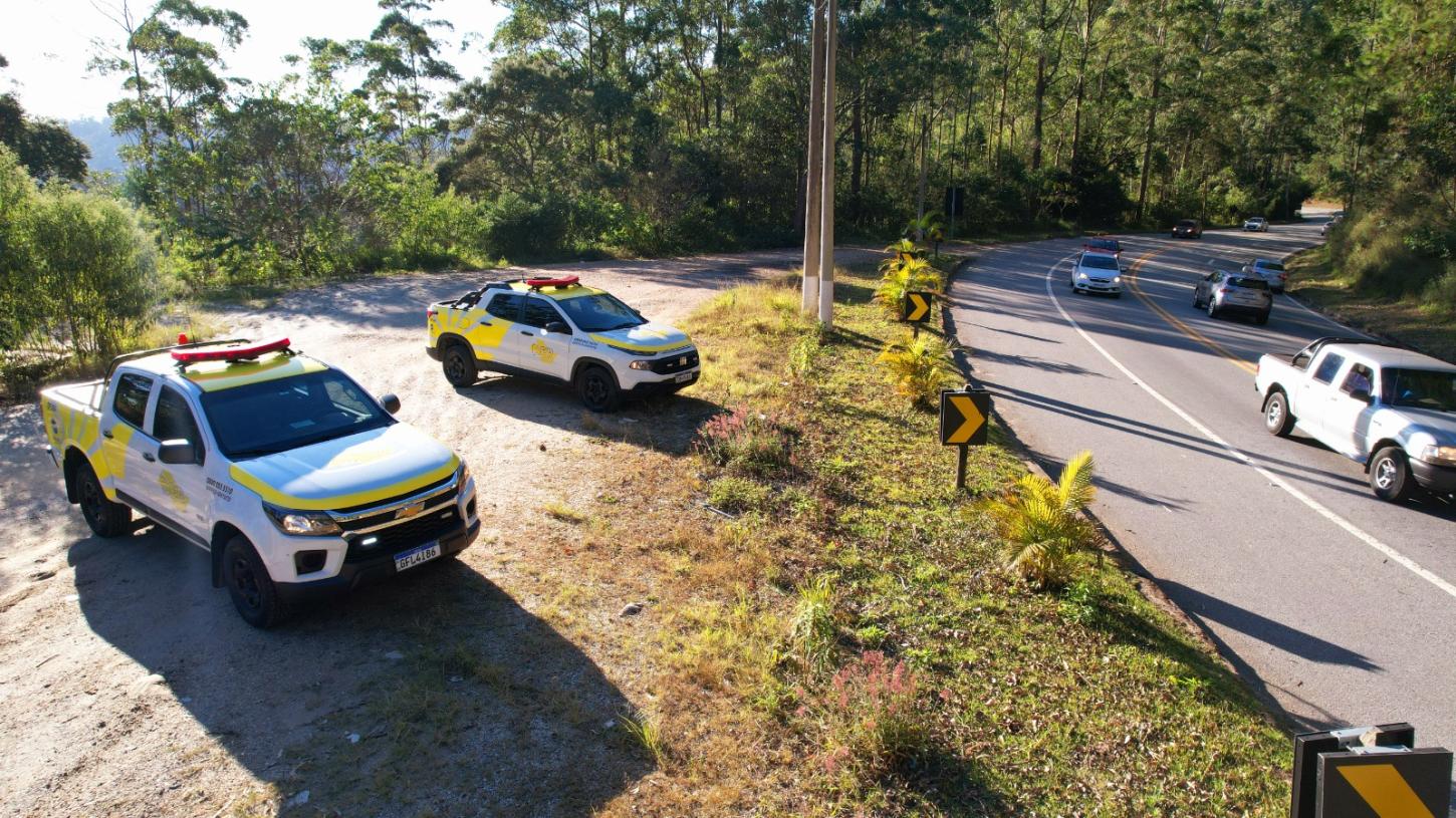 Após fim de contrato com terceirizada, DER monta estrutura emergencial para atender motoristas do Vale do Ribeira