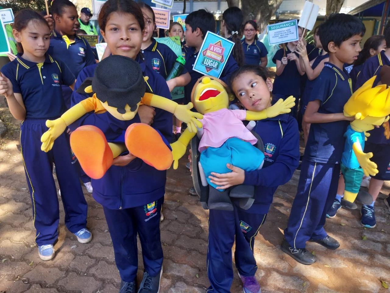 Arteris Fernão Dias promove ação educativa sobre trânsito em escola de Bragança Paulista