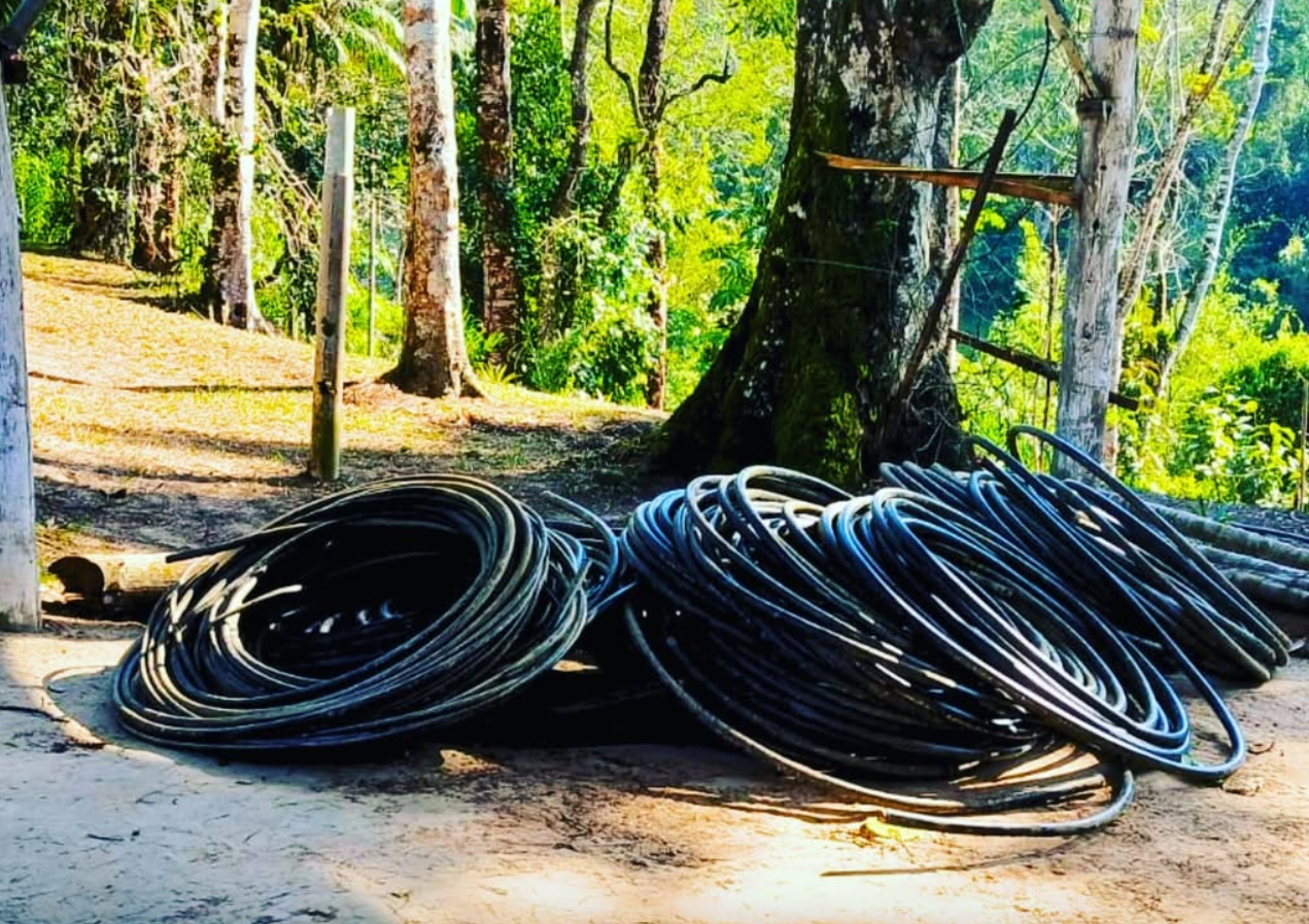 Polícia Militar prende cinco indivíduos por furto de cabos de telefonia no Vale do Ribeira