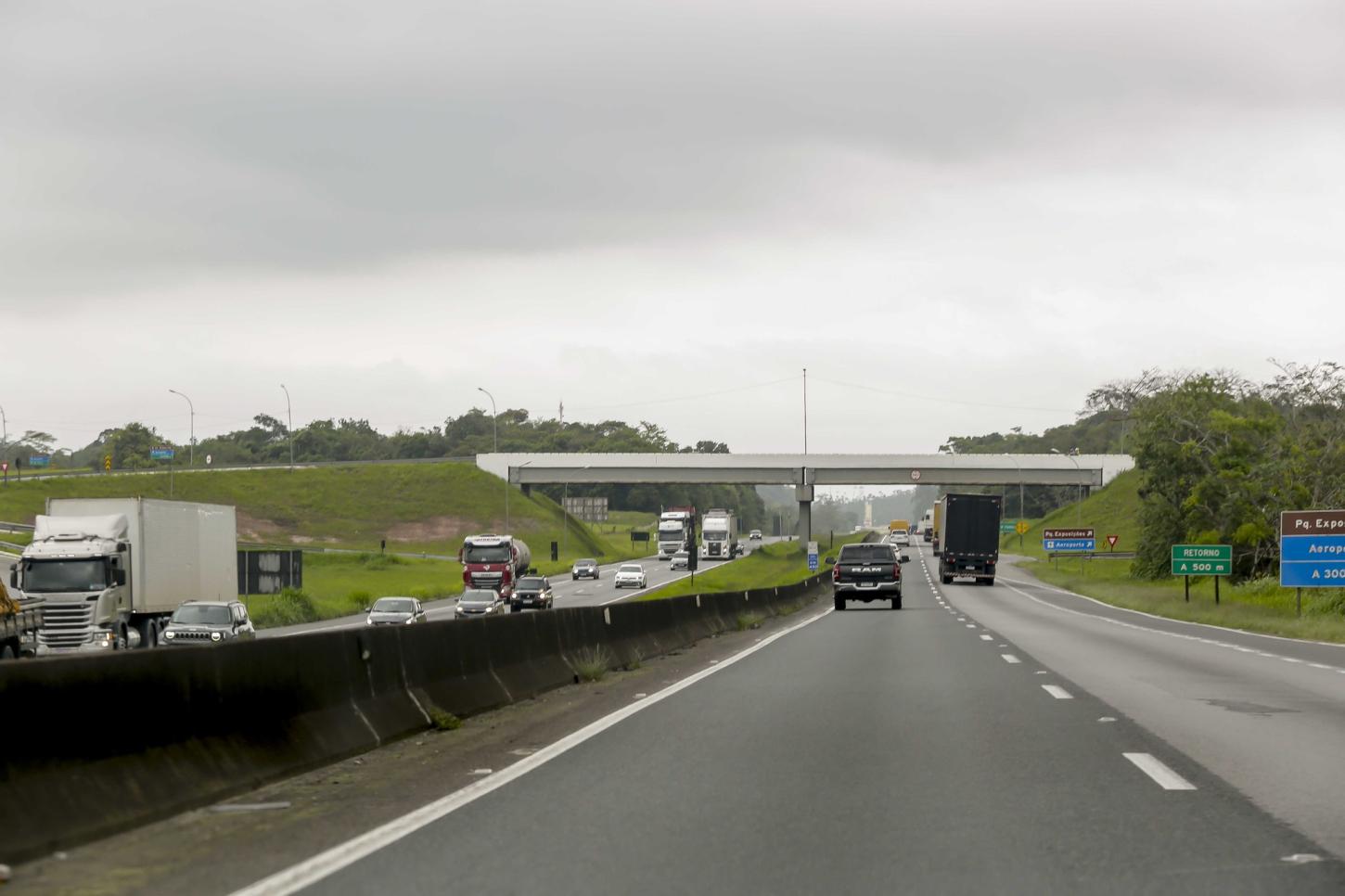 Operação Verão da Autopista Régis Bittencourt espera mais de 3 milhões de veículos na BR-116