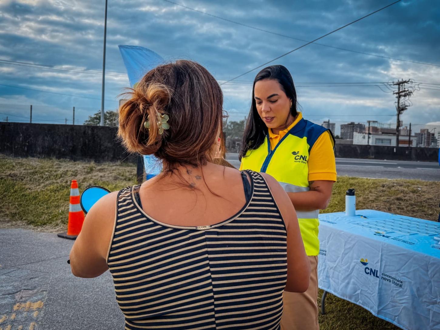Concessionária realiza ação de segurança para mulheres na Rodovia Padre Manoel da Nóbrega