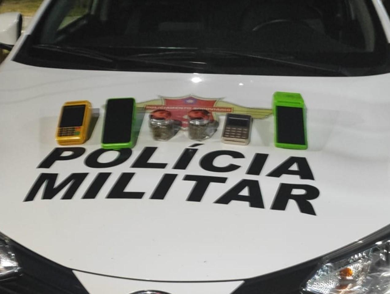 Polícia Militar Rodoviária prende três homens com drogas e máquinas de cartão em Pedro de Toledo (SP)
