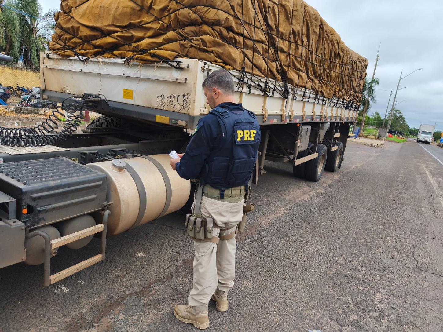 Operação realizada pela PRF, na Régis Bittencourt, resulta em queda nos roubos de carga e prisões