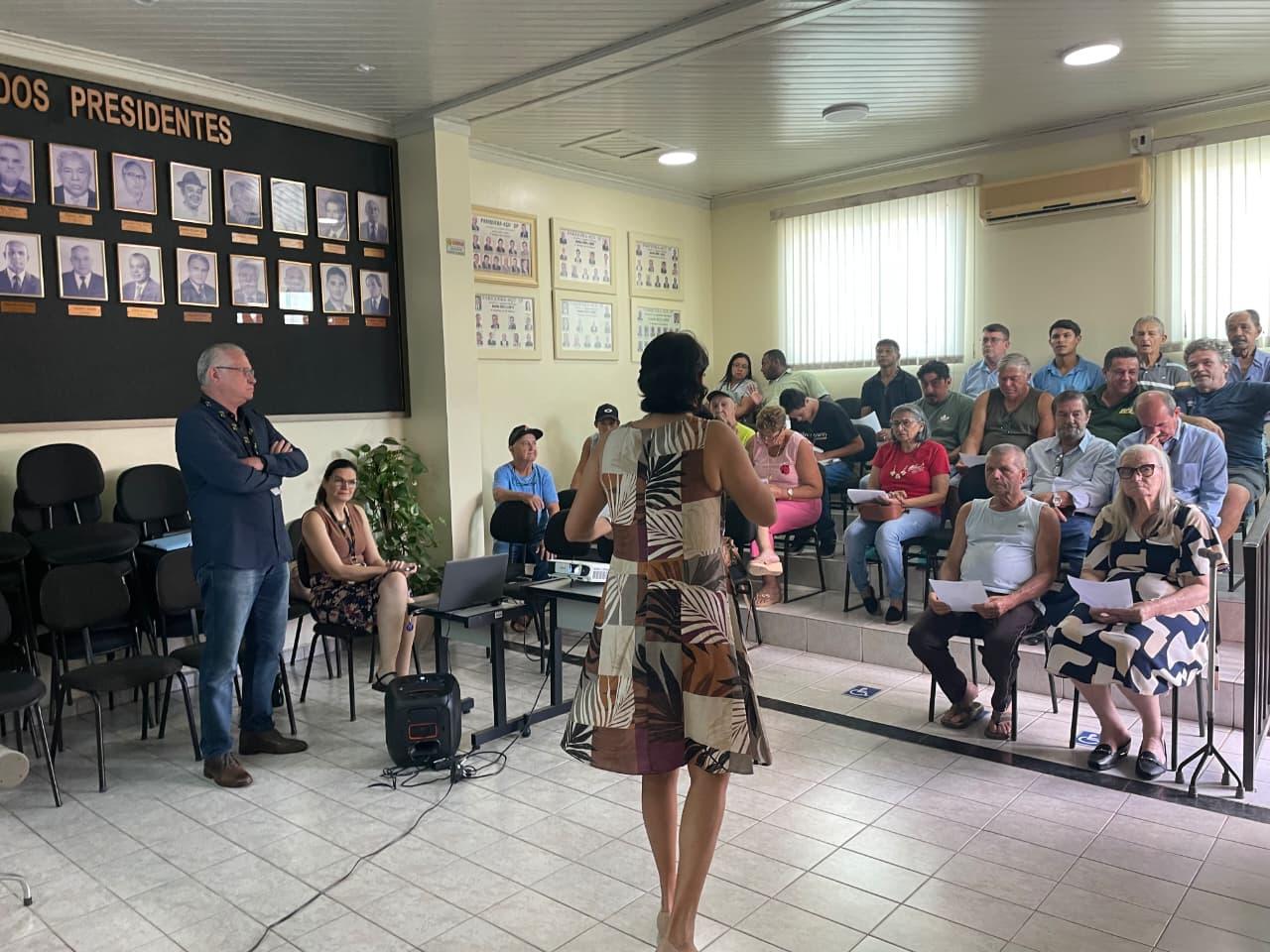 Audiência realizada em 27 de março, na cidade de Pariquera-Açu - Imagem: Divulgação / DER-SP