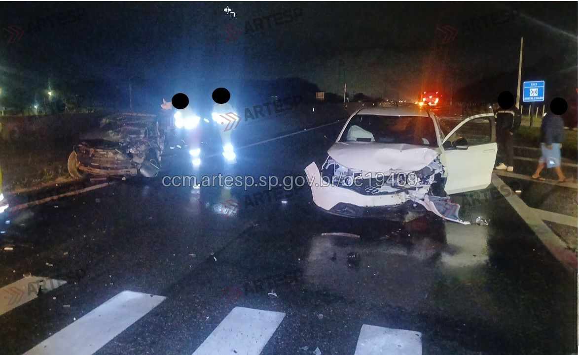 Motorista na contramão provoca colisão frontal e deixa feridos na SP-055, em Itanhaém