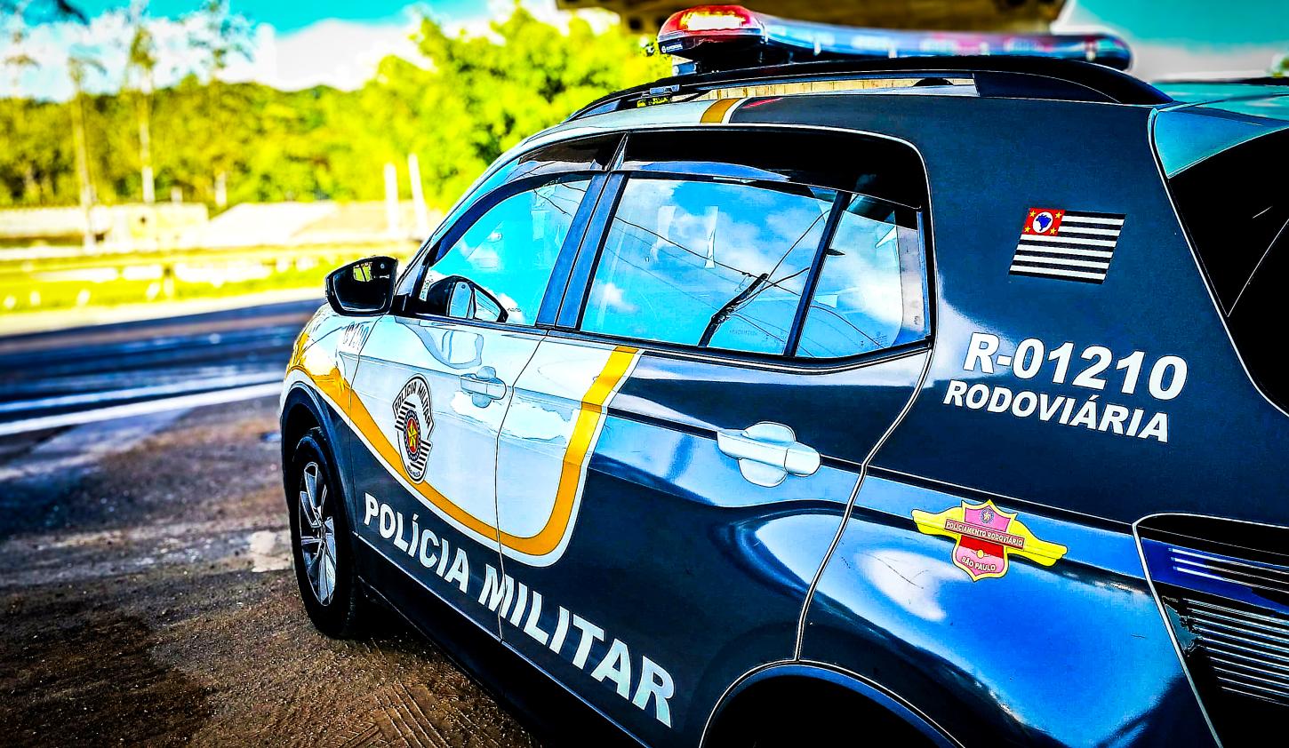 Polícia Rodoviária orienta motoristas sobre segurança nas rodovias durante a Feibanana 2026
