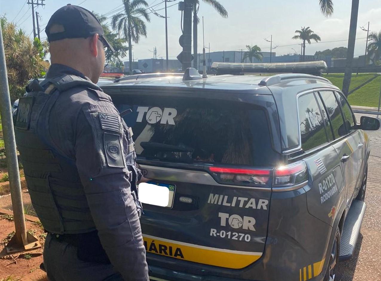 Polícia Rodoviária prende homem procurado por ameaça em rodovia de Peruíbe