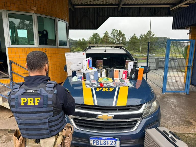 PRF apreende perfumes, celulares e eletrônicos sem documentação na Régis Bittencourt