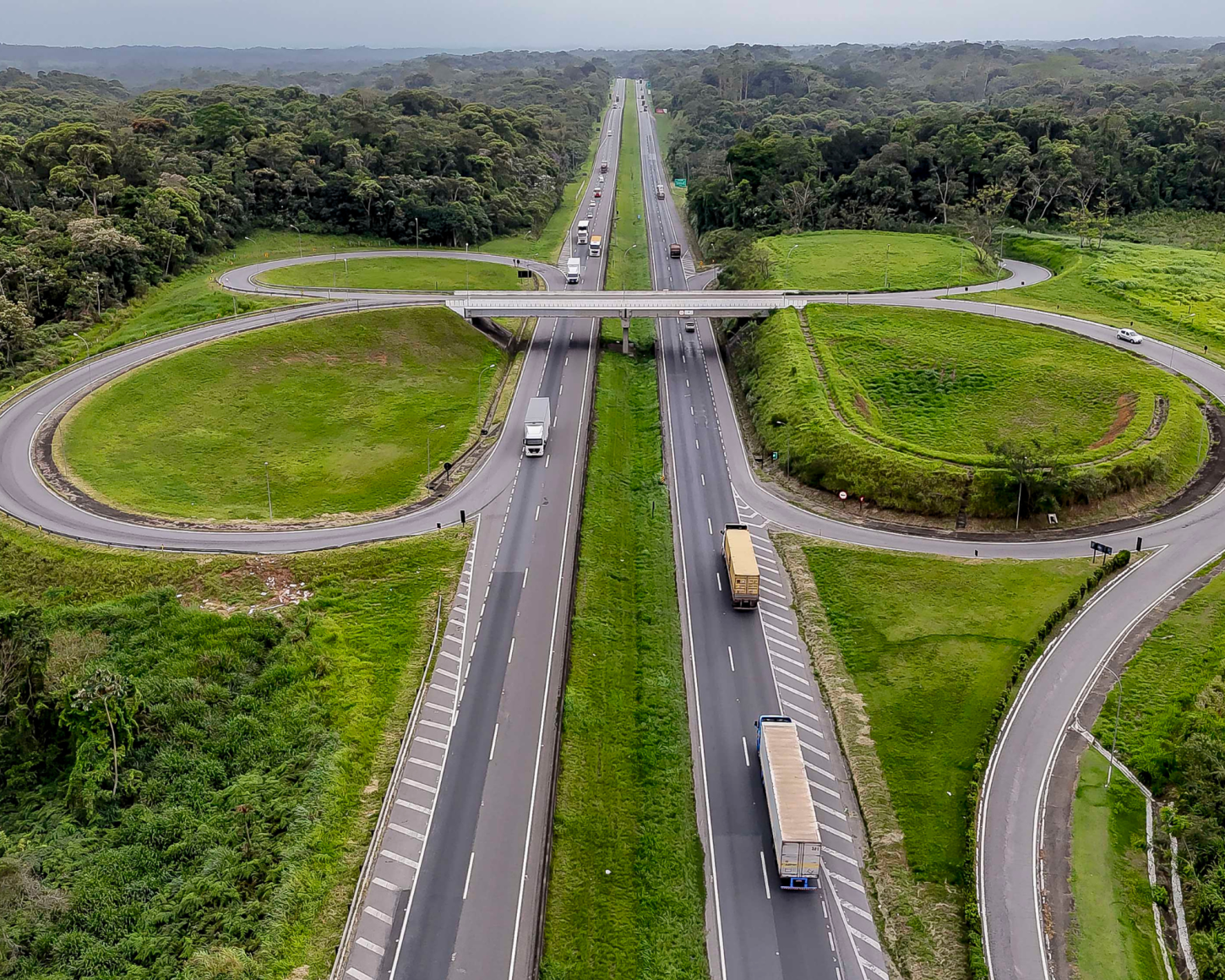 EPR vence leilão e assumirá concessão da Rodovia Régis Bittencourt por 15 anos