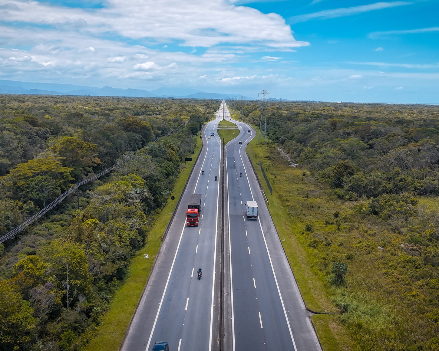 Novo Litoral inicia obras de vias marginais na SP-055 em Itanhaém e Peruíbe
