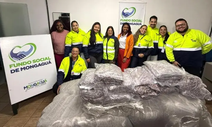 Campanha do Agasalho da Novo Litoral arrecada mais de mil peças e doa 600 cobertores