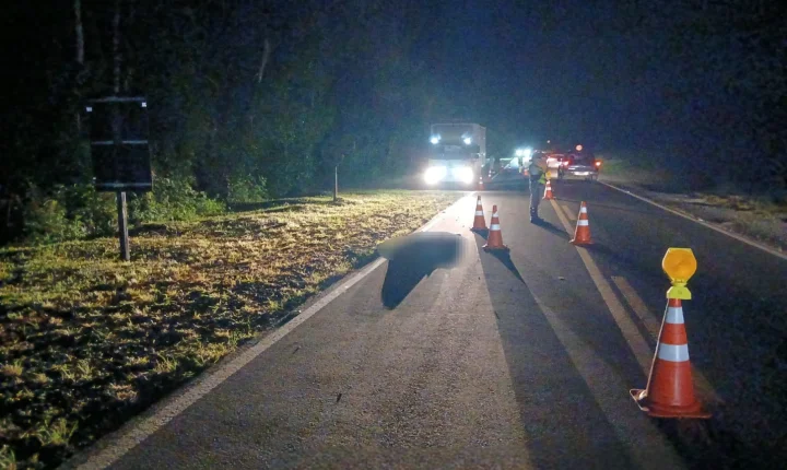 Ciclista morre após ser atingido por carro que fugiu sem prestar socorro na SP-222