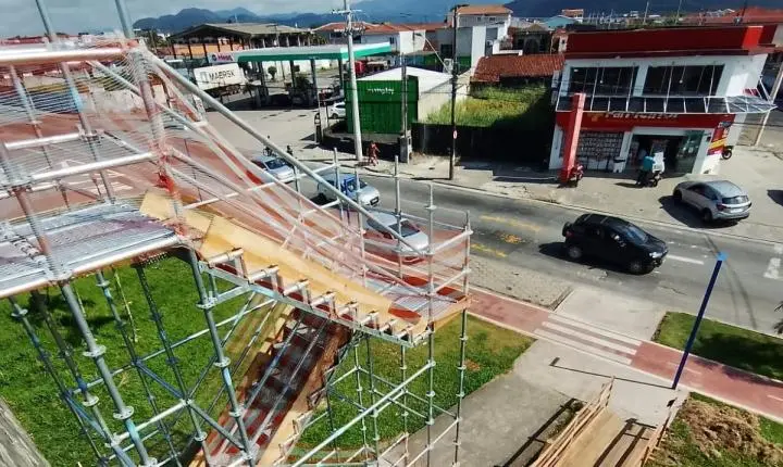 Novo Litoral mantém cadastro para transporte gratuito durante obras em passarelas da SP-055