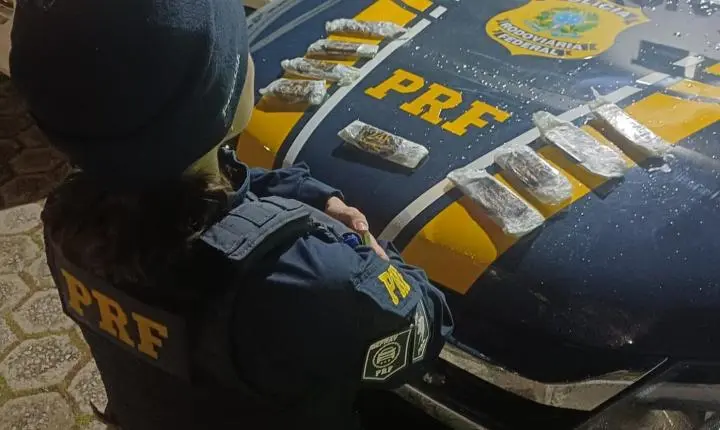 PRF intercepta táxi com haxixe escondido em pneu de estepe na Rodovia Fernão Dias
